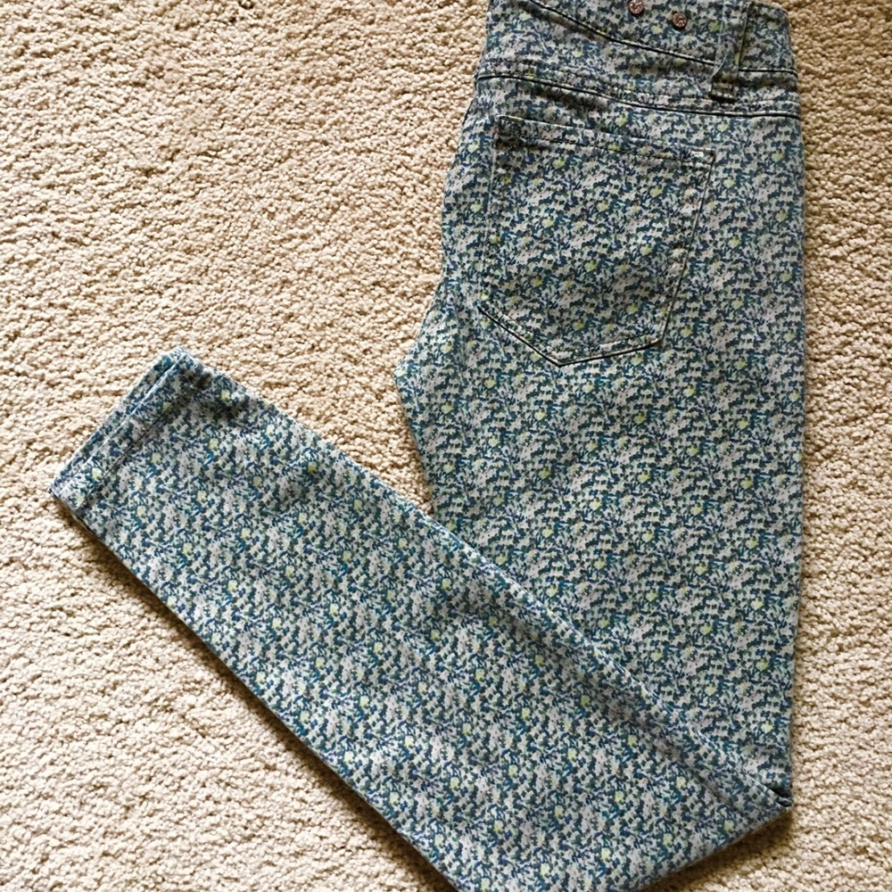 Cabi Jeans